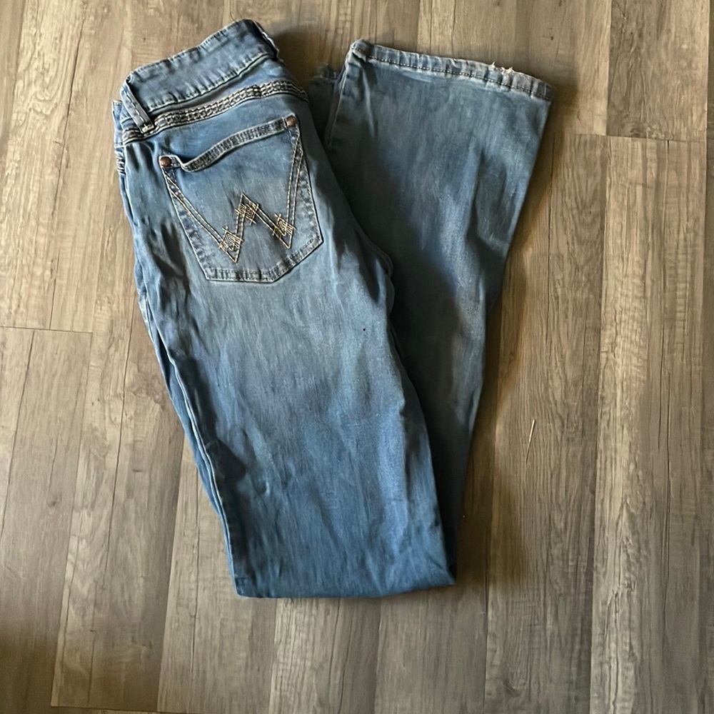 Womens wrangler boot cut jeans light wash